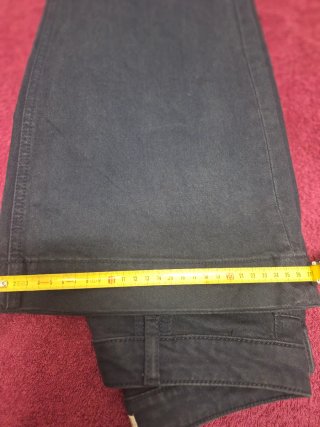 Pantalón flare Mango talla S