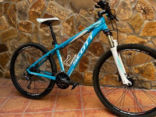 Bicicleta Scott Scale Contessa 930