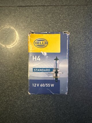 Filtro Hengst E748L+bombilla H4 standard 12v 60/55
