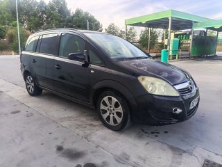 Opel Zafira-e Life 2010