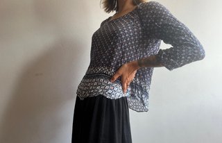 Blusa Estampada de Manga Larga