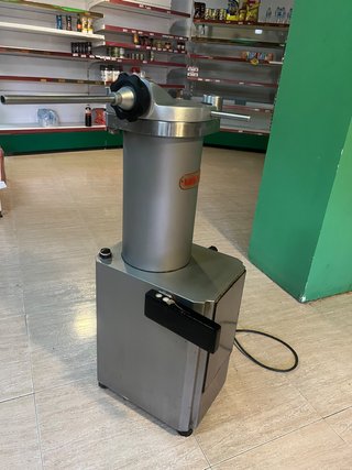 Embutidora Industrial de Acero