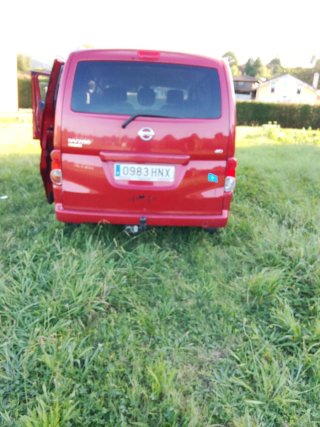 SÉ VENDÉ NISSAN NV200 EVALIA 110CV 6 VELOCIDADES