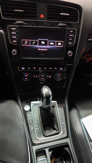Volkswagen r 2014