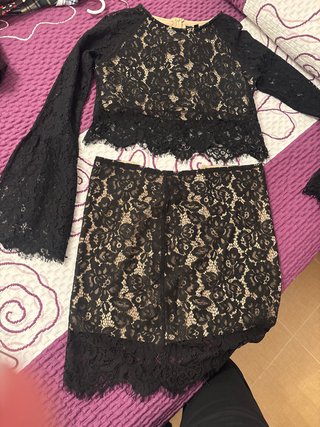Conjunto encaje negro y beige