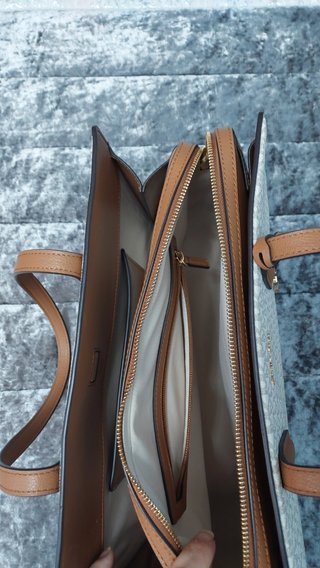 Bolso Michael Kors Laida MD Tote