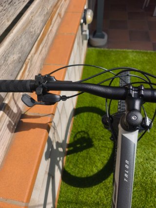 Bicicleta BTT Giant Gris talla M
