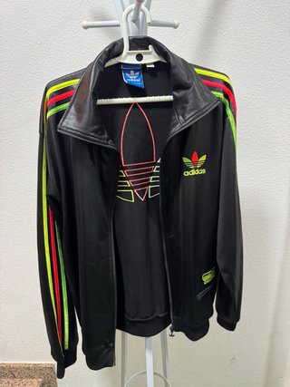 Chaqueta Adidas Originals Chile 62 Negra