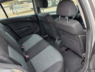 Opel Astra 2007