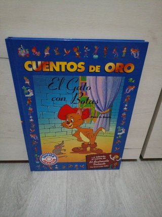 Cuentos de Oro bilingües 4x2