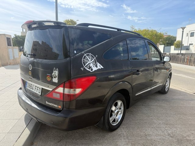 SsangYong Rodius 2007