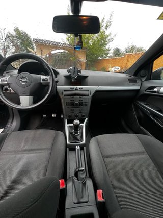 Opel Astra GTC 1.7 CDTI - 2006 - 199.000 km