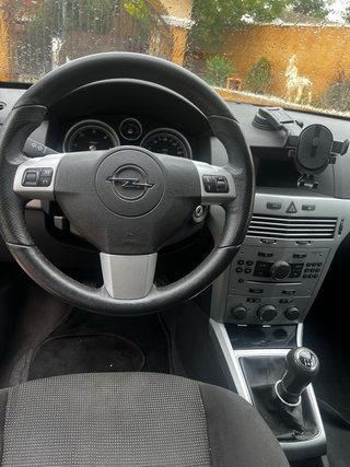 Opel Astra GTC 1.7 CDTI - 2006 - 199.000 km