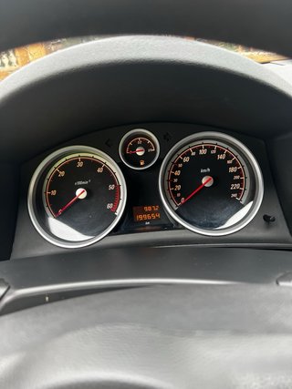 Opel Astra GTC 1.7 CDTI - 2006 - 199.000 km