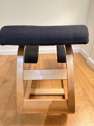 Silla Ergonómica de Rodillas Sleekform Austin