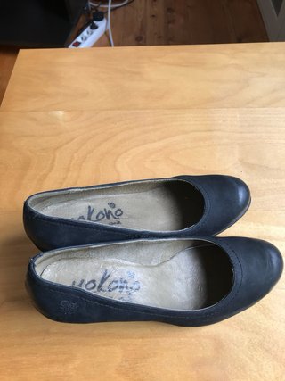 Zapatos tacón Yokono negros