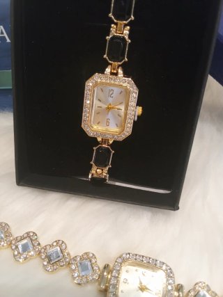 Relojes Pulsera color Oro y Plata