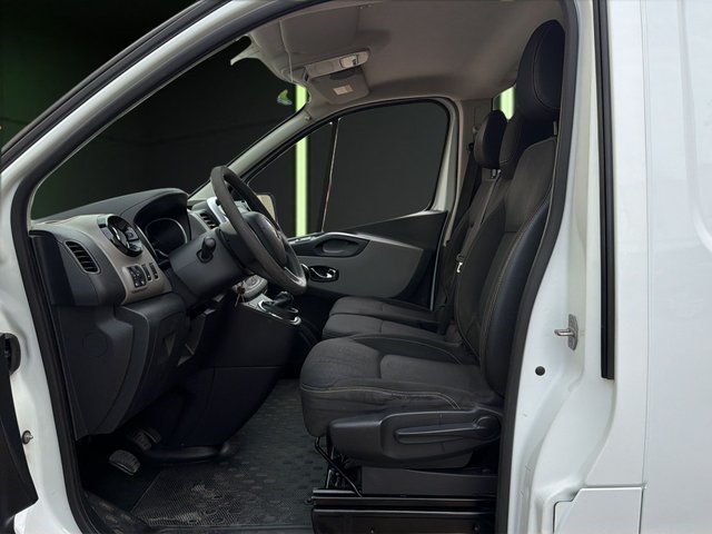 Renault Trafic Furgon dCi 125 27 L1H1 TT 92 kW (125 CV)