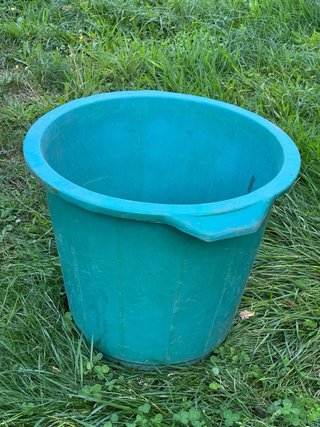 Cubo Grande de Plástico Azul resistente