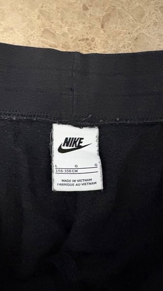 Jogger Nike Negro Mujer