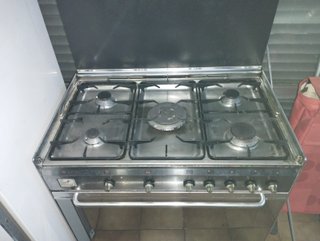 Cocina de gas con horno