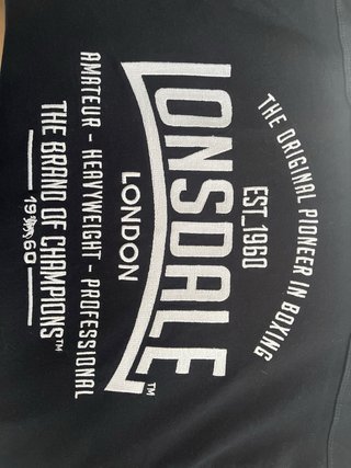Sudadera Lonsdale sin mangas negra