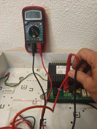 Fuente de alimentación 24V 5A G2405N-C