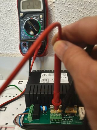 Fuente de alimentación 24V 5A G2405N-C