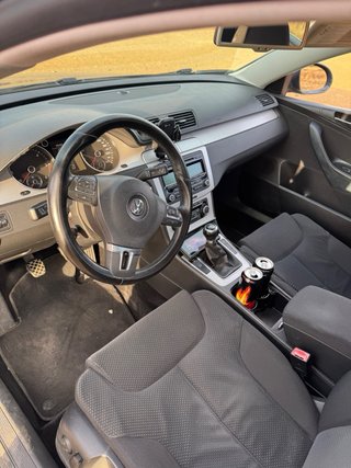 Volkswagen Passat 2010
