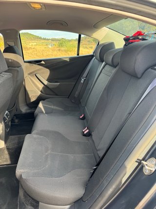 Volkswagen Passat 2010