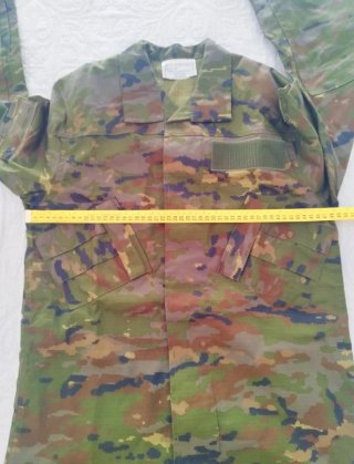 Traje camuflaje caza y airsoft