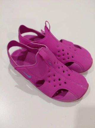 Sandalias Nike Niña Talla 33.5
