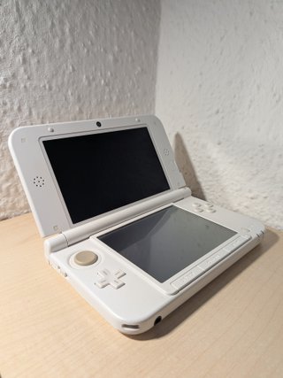 Nintendo 3DS XL Blanca + Juegos