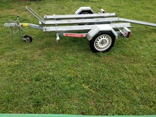Venta o alquiler Remolque Motos Basculante