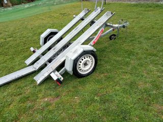 Venta o alquiler Remolque Motos Basculante