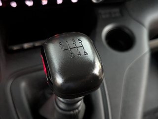 Peugeot Partner L2 Premium 1.5BlueHdi IVA Garantía