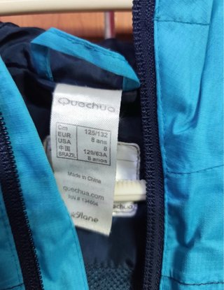 Chubasquero Quechua Talla 8 años Azul