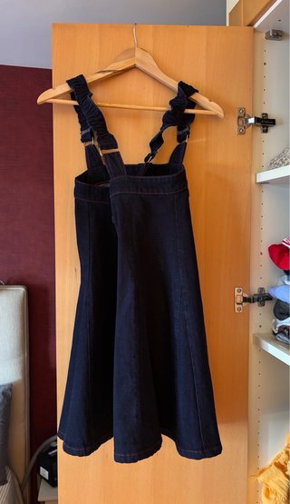 Vestido peto vaquero Collusion (Asos)