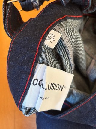 Vestido peto vaquero Collusion (Asos)