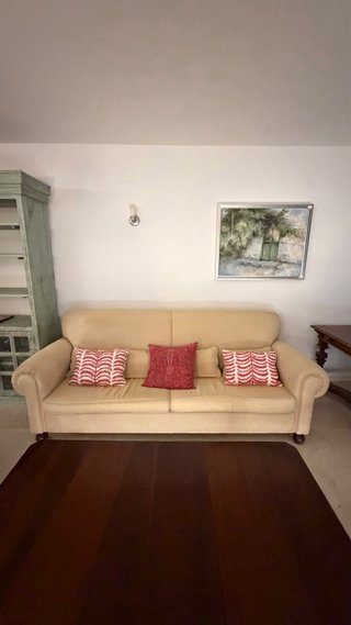 Sofá de 3 plazas beige