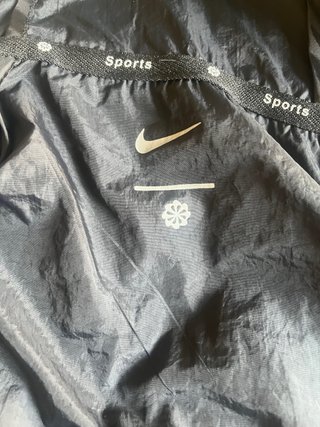 Cortavientos Nike Talla M Negro
