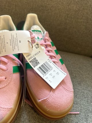 Adidas Gazelle rosas y verdes