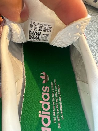 Adidas Gazelle rosas y verdes