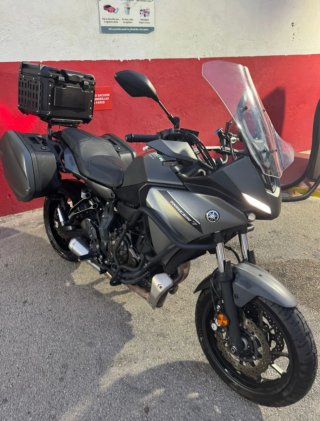 Yamaha Tracer 7 Gris