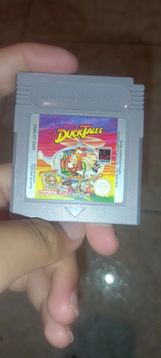 Juego DuckTales para Game Boy funciona bien