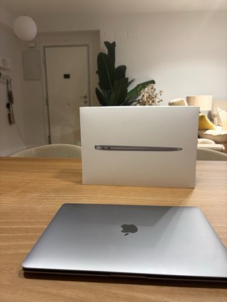 MacBook Air M1 2020