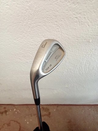 Juego Palos Golf ZURDO Titleist forjado