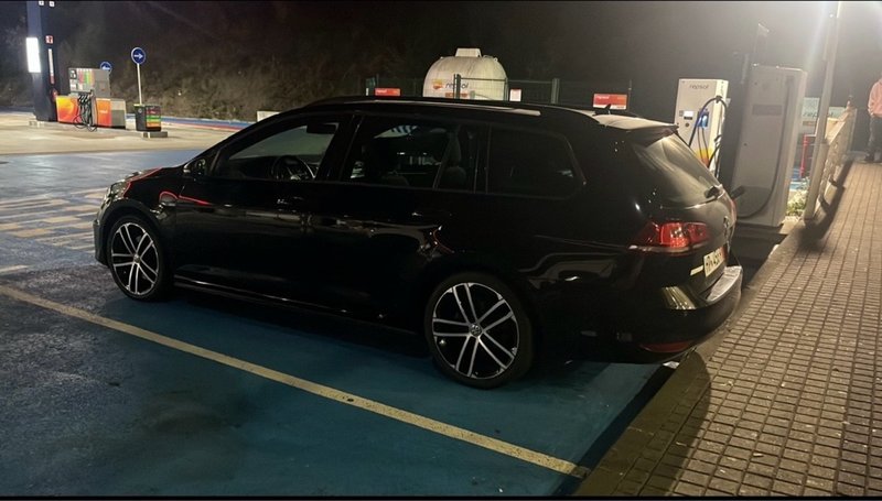 Volkswagen Golf VII Variant 2.0 TDI BMT GTD (2013) 2016