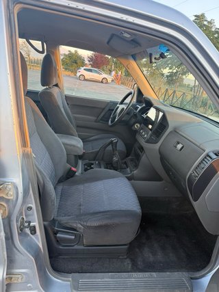Mitsubishi Montero 2006
