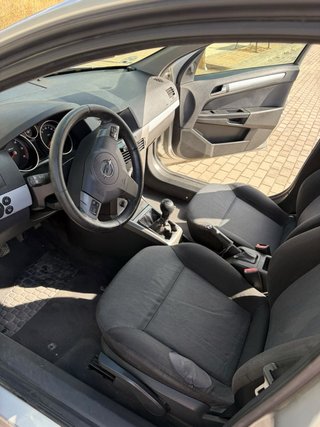 Opel Astra 2008